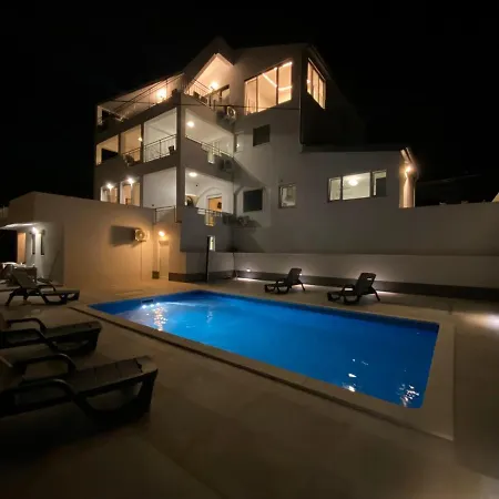 Ferienwohnung Ana Preko Exterior foto