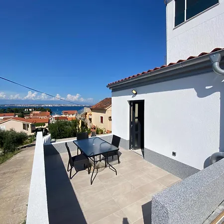 Ferienwohnung Ana Preko Exterior foto