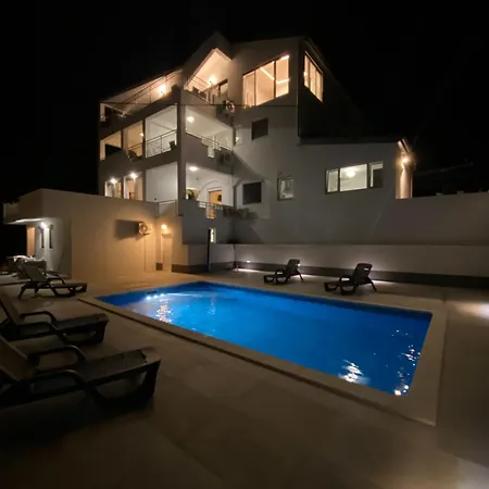 Ferienwohnung Ana Preko Exterior foto