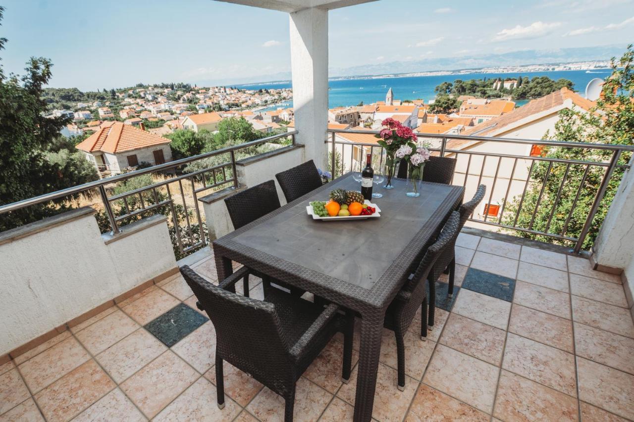 Apartment Ana Preko