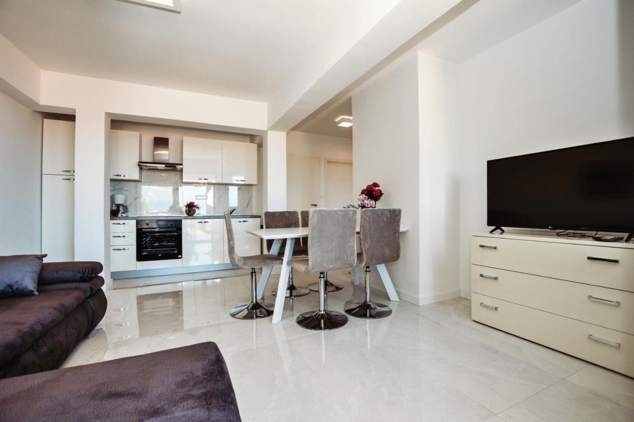Apartment Ana Preko